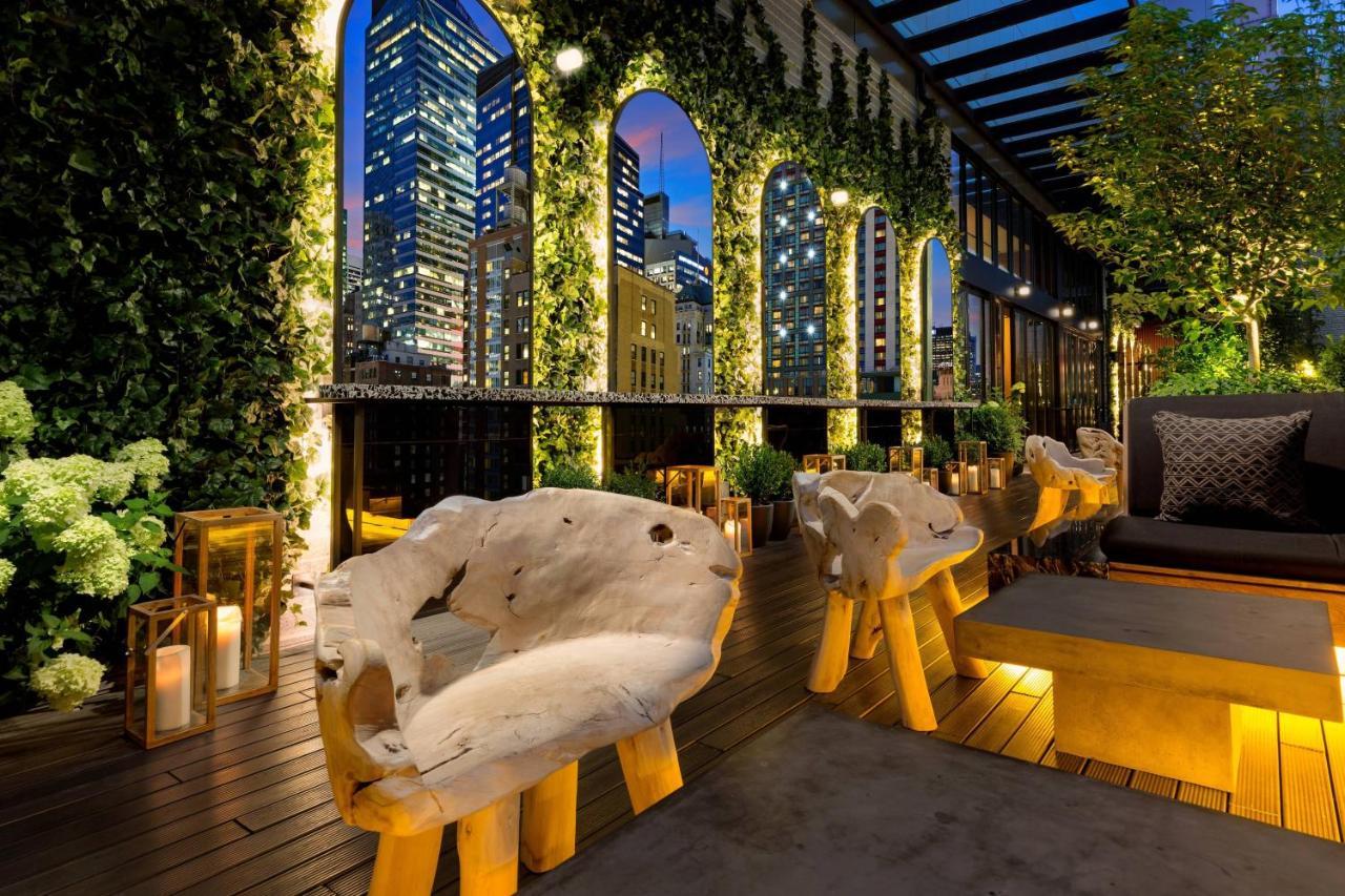 Ac Hotel By Marriott New York Times Square Exteriör bild