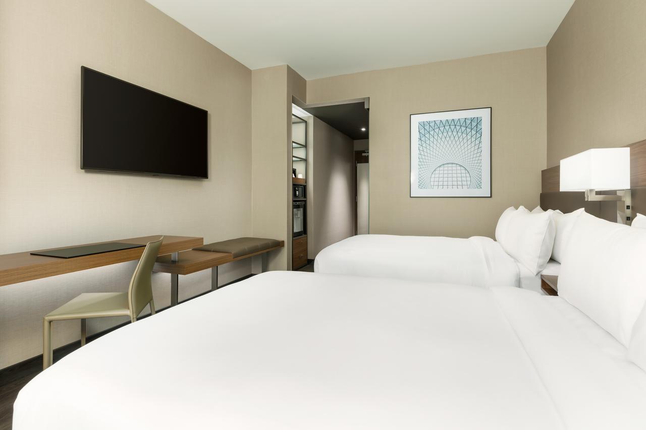Ac Hotel By Marriott New York Times Square Exteriör bild